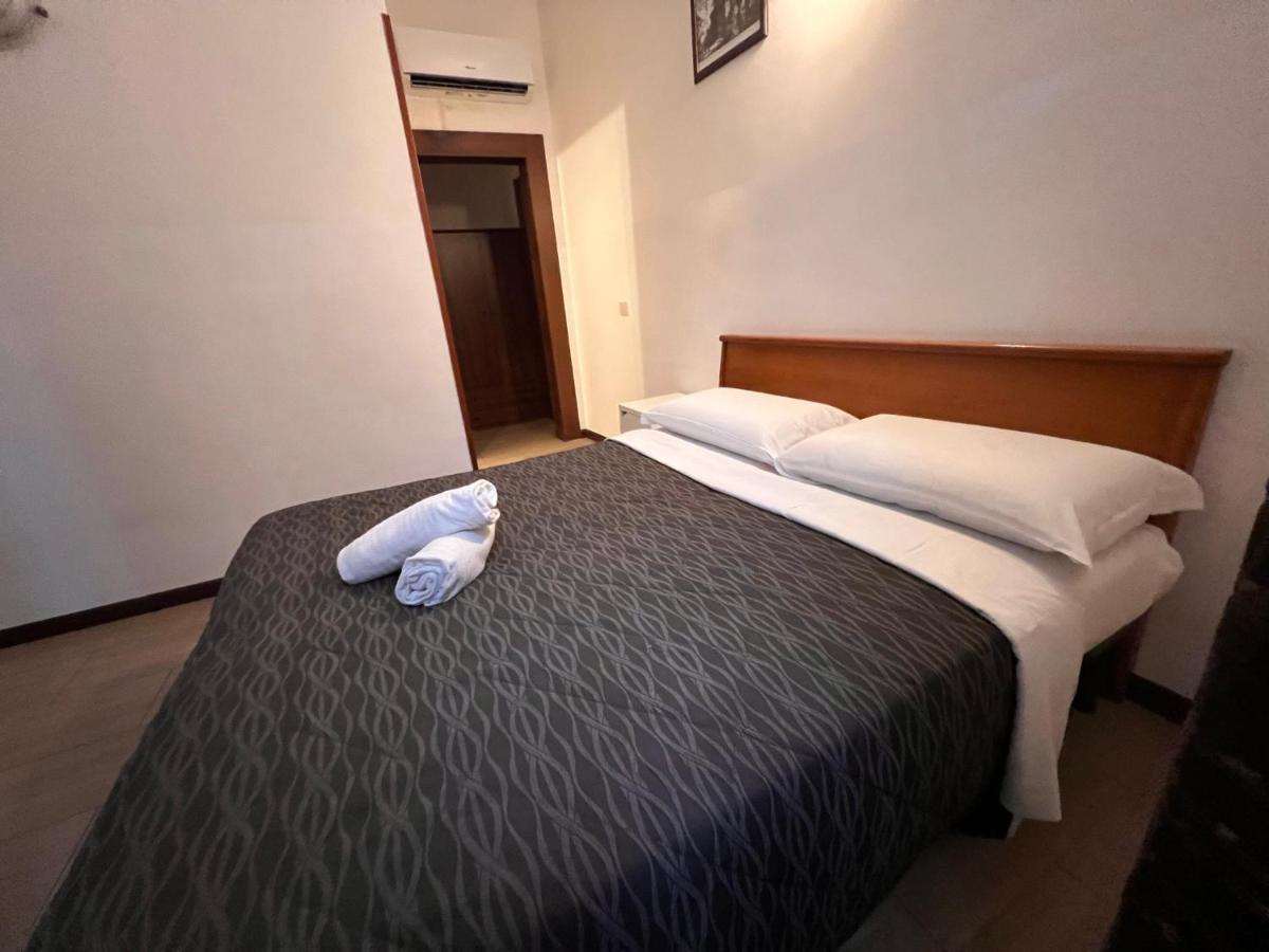 Booking Inn Settembre 95 Рим Екстер'єр фото